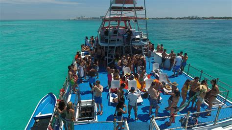 Spring Break Party Boat Cancuncd Catamaran Dream