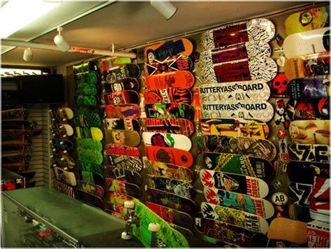 Longboard skateboard & roller skate shop, real time stock, everyday fast shipping. San Diego Skate Shops Skateboard Lessons!