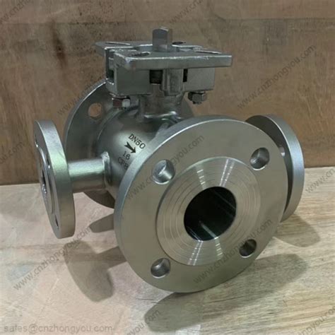 Four Way Fully Welded Ball Valve Dn50 Pn16 Astm A351 Cf8 Body Ss304