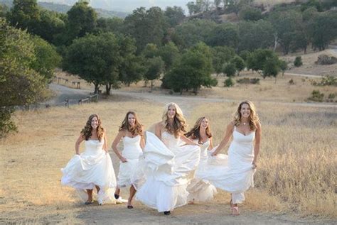 This Sister Wedding Dress Shoot Is The Cutest Idea Ever Sister