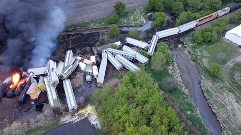 Train In Iowa With Hazardous Materials Derails Prompting Evacuation