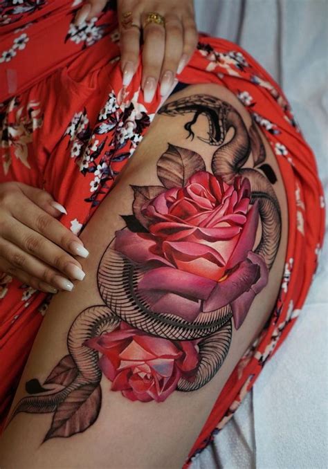 Pin By Jennifer Rios On Tatuajes Femeninos In 2020 Thigh Piece Tattoos Hip Tattoo Pieces Tattoo