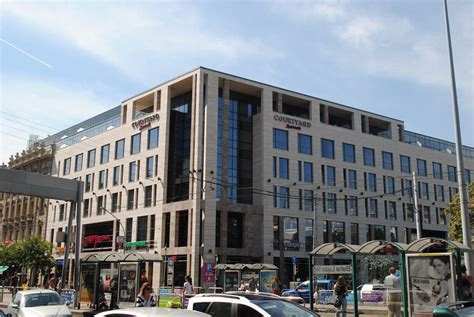 Budapest marriott hotel reviews and the budapest marriott hotel room rates. De lo bueno, lo mejor: HOTEL COURTYARD BY MARRIOTT ...