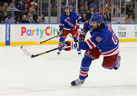 New york rangers is a trademark of new york rangers, llc. Rangers Win in Rout to Set Up Series With Capitals ...