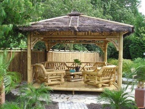 Menggabungkan pagar bambu dengan bahan lain sering menghasilkan tampilan yang sangat unik dan modern. Desain Gazebo Dari Bambu Cantik Dan Unik Untuk Rileksasi ...