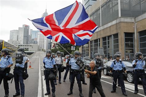 A riot at state government headquarters. Who Will Britain Side with on Hong Kong Protests? | Voice ...