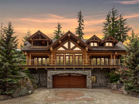 Cozy Whistler Log Cabin British Columbia Luxury Homes Mansions For