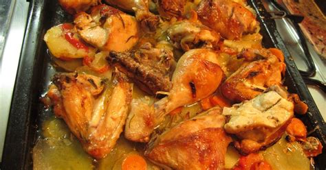 ¡tenemos las recetas de pollo más fáciles y espectaculares que te puedes imaginar! Pollo al horno con patata y zanahoria - 19 recetas caseras ...