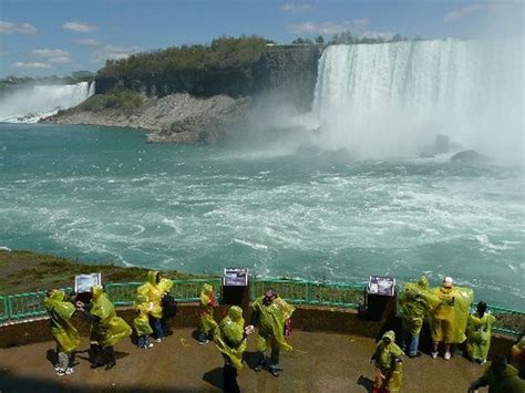 Parks And Rec Offers A Trip To Niagara Falls