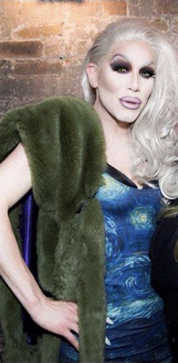 Pin By Sianeee On Drag Queens ️Хх Fur Coat Coat Fashion
