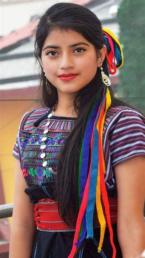 Pin By Elizabeth Fajardo On Girls From Guatemala Mexican Women