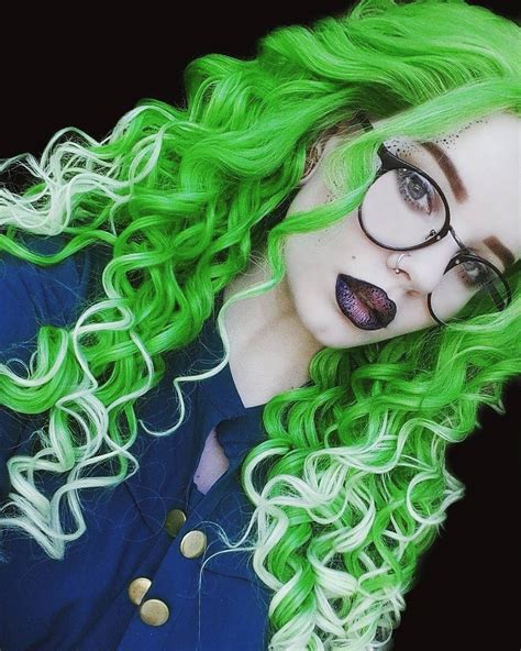 24 green ombre long curly synthetic lace front wig edw308 green hair ombre cool hair color
