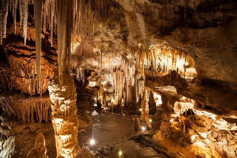 Explore The Wonders Of The Caves Down Under Global Medical Staffing Blog