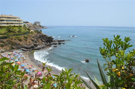 Plage naturiste Malaga Où bronzer sans marques pendant les vacances