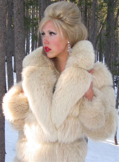 31 Best Gawjuss Fur Xxx Images On Pinterest Furs Fur Coats And Fur