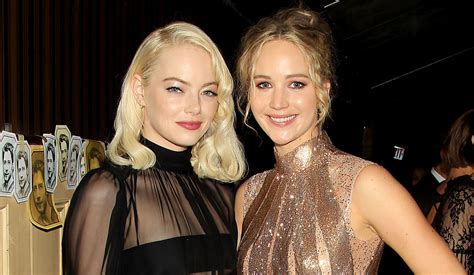 Bffs Jennifer Lawrence Emma Stone Reunite At Mother Premiere Party