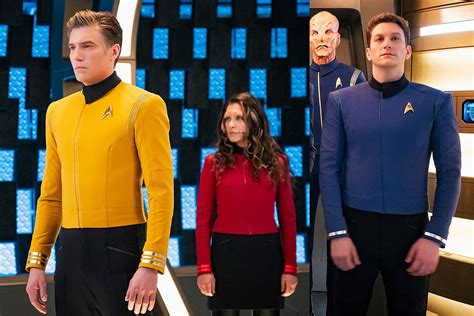 Star Trek Discovery Tos Uniforms Star Trek Costume Uss Enterprise