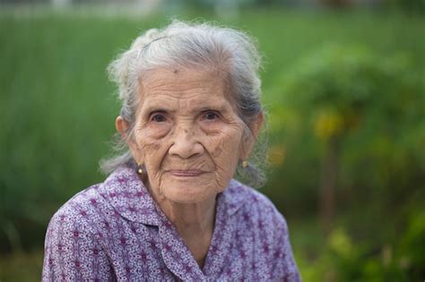 Premium Photo Portrait Old Asian Woman