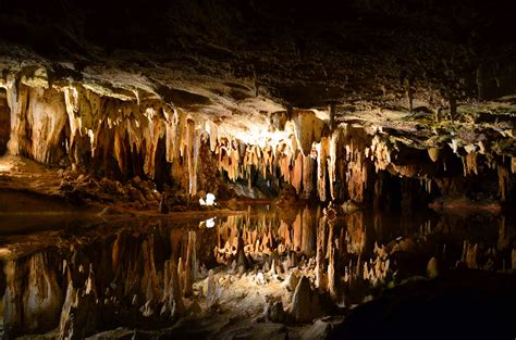 무료 이미지 물 록 어두운 형성 지하철 지하의 지질학의 동굴 탐험 석순 종유석 지형 지리적 특징 핏