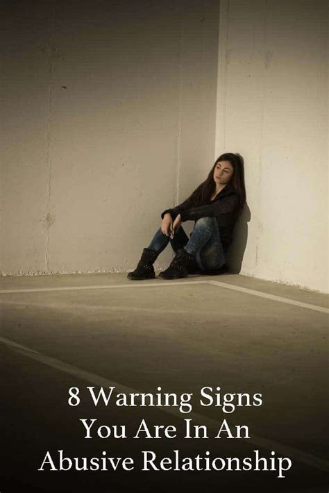 8 Warning Signs You Are In An Abusive Relationship