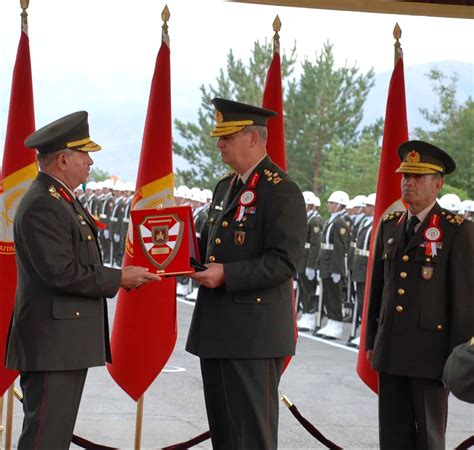 3 Ordu Komutanlığı nda Devir Teslim Töreni Haberler