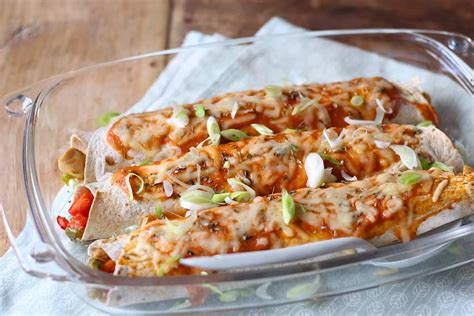 Pittige wraps met kip en paprika Recept