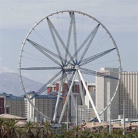 Worlds Largest Ferris Wheel Takes Shape In Las Vegas Ncpr News