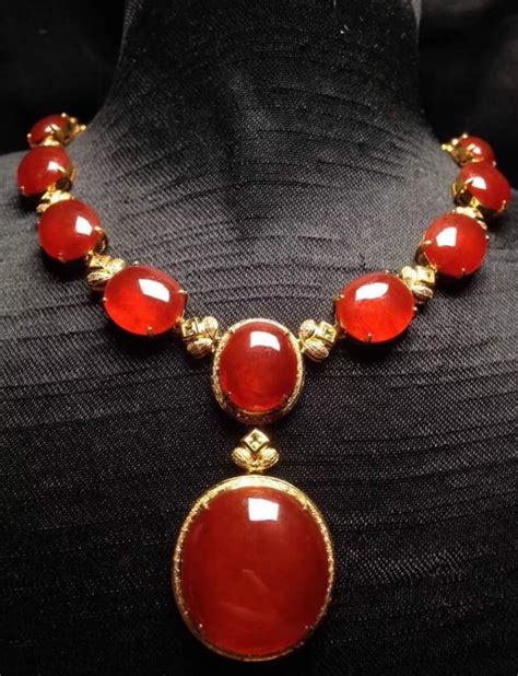 Red Jade Jade Jewelry Necklace Jade Jewelry Fantasy Jewelry