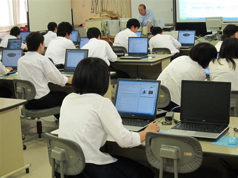 About Japan A Teachers Resource High School Computer Class Japan