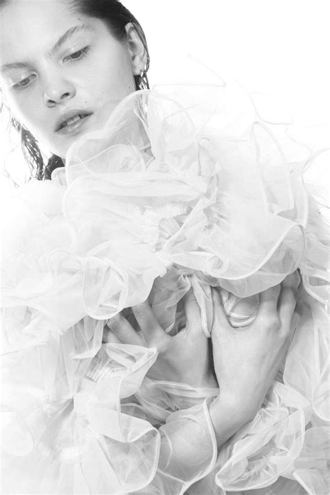Magdalena N By Antia Pagant For Fashion Gone Rogue Fashion Gone Rogue Ethereal The Woman In