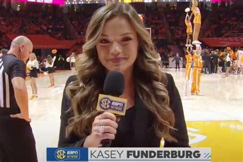 Kasey Funderburg Apologizes After Racist Twitter Controversy