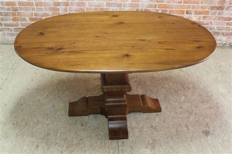 Oval farmhouse table and chairs. Oval farm table with Pedestal - ECustomFinishes