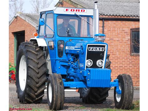 Ford 7600 Tractor Specifications