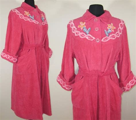 Vintage Chenille Robe Soft Rose Chenille Flower Designs