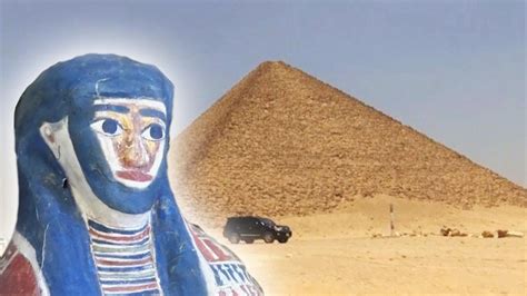 Mummies Discovered Near Ancient Egyptian Pyramids Youtube