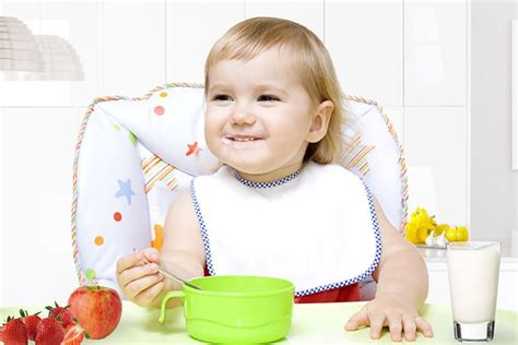 Fine motor activities and fun & easy activities. Top 10 Ideas For 16 Months Baby Food | toddler activities ...