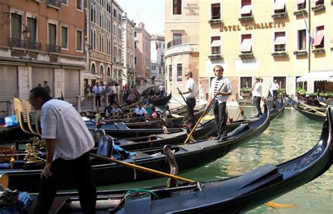 Paseo En Góndola En Venecia Horarios Y Precios