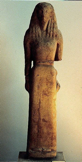Kore Offered By Nikandre Archaic Period 650 Bc Arte Griego Arcaico