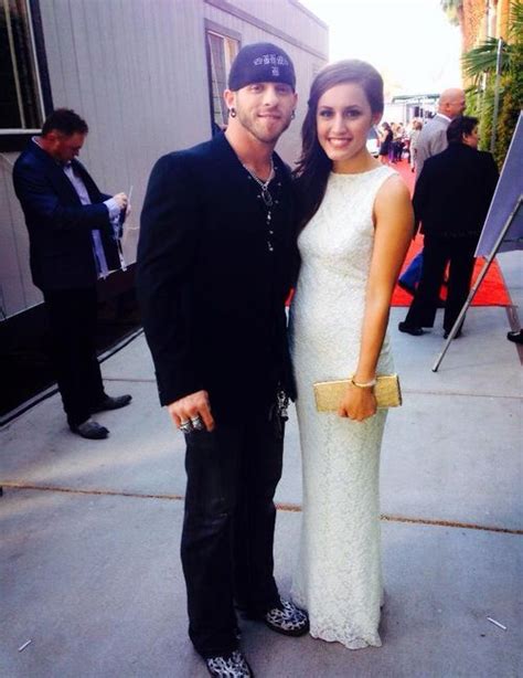 Nashvillegab Looks Like Brantley Gilbert Has A New Girlfriend New Girlfriend Brantley