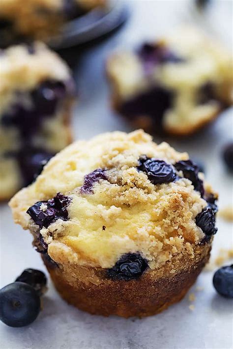 Crème de la crumb's profile including the latest music, albums, songs, music videos and more updates. Blueberry Crumb Muffins | Creme De La Crumb