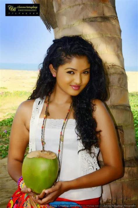 Kajal Auntys World Sri Lankan New Hot Hot Models Patta Kello