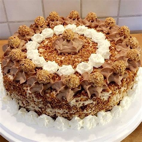 Schmandkuchen rezept beste kuchen rezepte kuchen und torten rezepte kuchen ohne backen dessert rezepte kuchen ideen apfel kuchen bananen kuchen giotto kuchen. Giotto-Torte von teddy-64 | Chefkoch | Rezept | Giotto ...