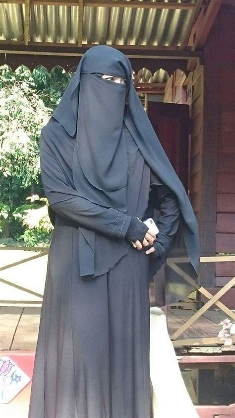 Pin By Nauvari Kashta Saree On Hijabi Queens Niqab Burqa Fashion Niqab Fashion