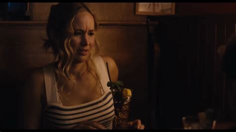 Striped Top Of Jennifer Lawrence As Maddie Barker In No Hard Feelings
