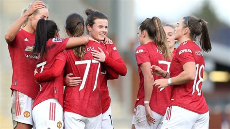 women s super league round up manchester united and arsenal win again football news sky sports