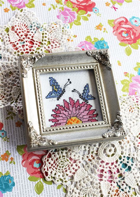 Beginners basics are explored to get you started. 10 Helpful Cross Stitch Tips for Beginners - Such helpful ...