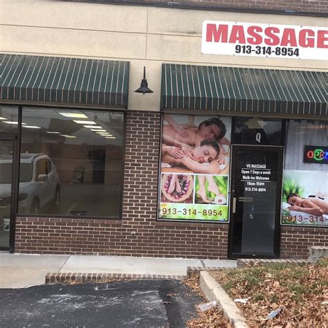 Vk Massage Massage Therapist In Overland Park