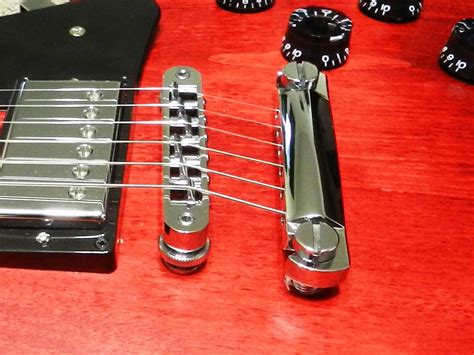 Electric Guitar Bridge Types Explained Spinditty