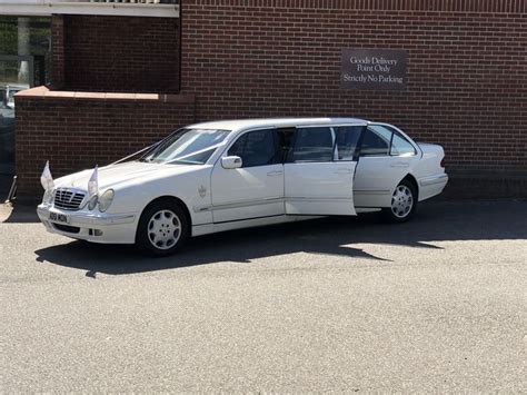 Mercedes E280 6 Door Limousine Ideal For Transporting Large Wedding
