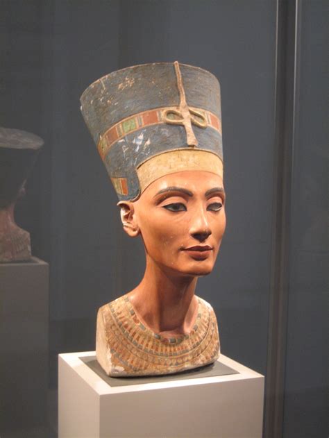Bust Of Queen Nefertiti 1336 Bce Was The Wife Of The Pharaoh Akhenaten Of The 18th Dynasty Of